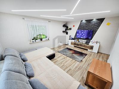 MODERN, SONNIG, FAMILIENFREUNDLICH MIT VIEL PLATZ - Einfamilienhaus Lorch | Angebot:24822570