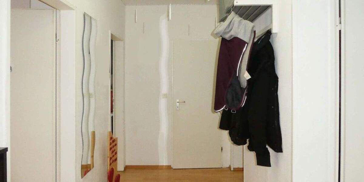 Etagenwohnung Wächtersbach - 3 Zimmer, 72 m&sup2;, 189.000&euro; | Angebot:25704441
