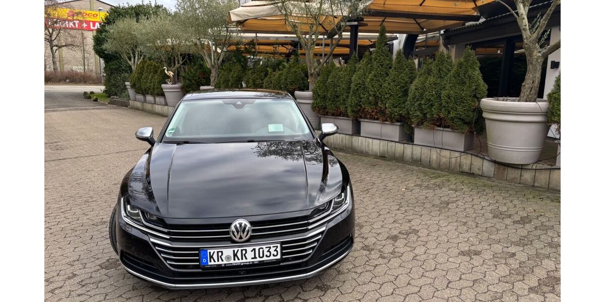 VW Arteon 176.600 km 22.500 &euro; Krefeld 47800