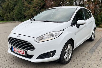 Ford Fiesta 156.000 km 5.700 € Remagen 53424