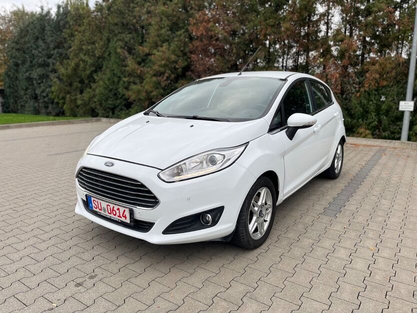 Ford Fiesta 156.000 km 5.700 € Remagen 53424