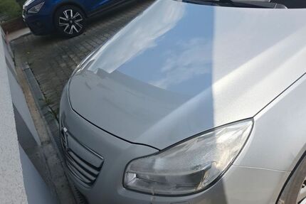 Opel Insignia 161.000 km 2.900 &euro; Michelau in Oberfranken 96247