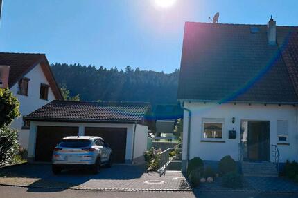 Haus Sexau - 7 Zimmer, 160 m&sup2;, 700.000&euro; | Angebot:25172330