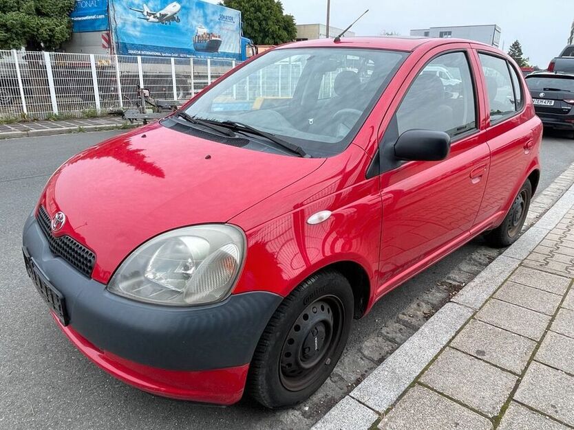 Yaris