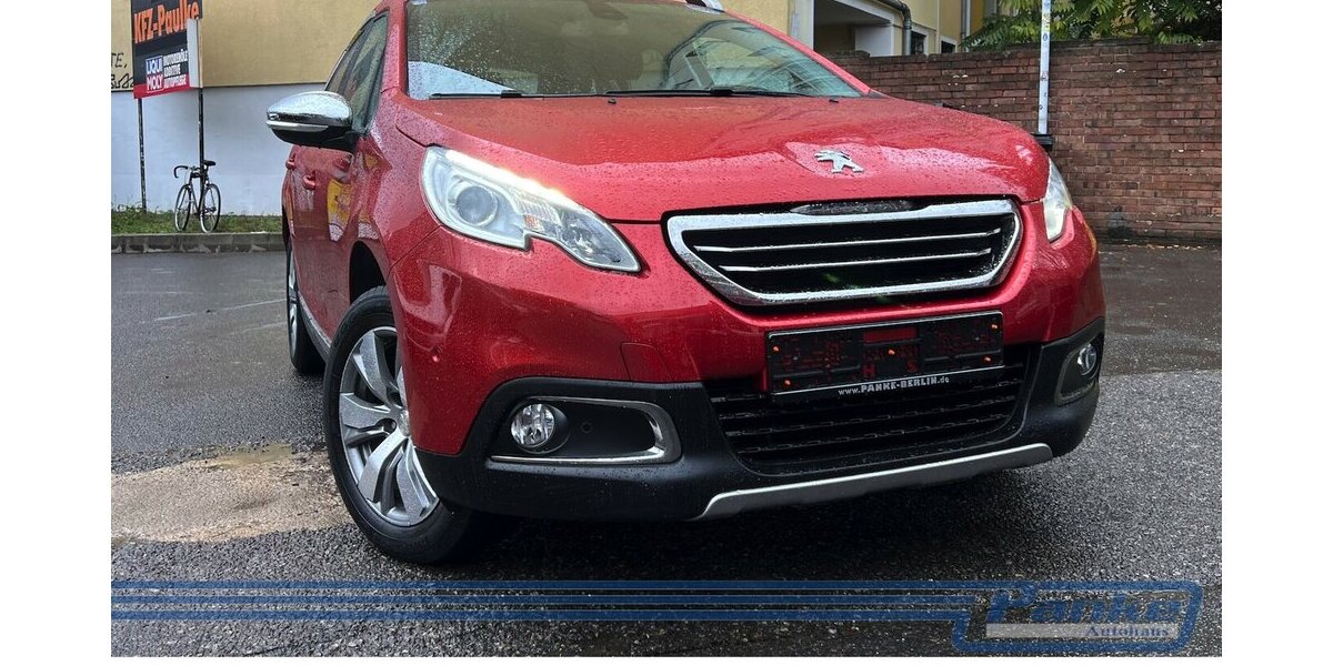 Peugeot 2008 Allure*Navi*PDC*SHZ*Ambiete*1-Hand*Tel. 98.291 km 8.480 &euro; Berlin 13187