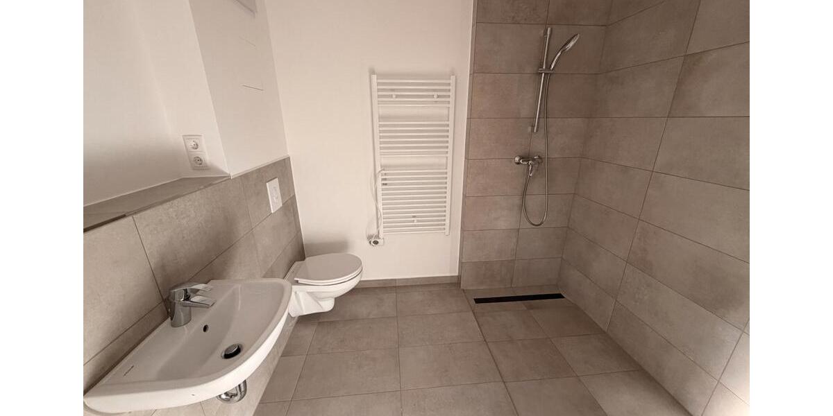 Doppelhaushälfte Zossen - 5 Zimmer, 125 m&sup2;, 1.699&euro; | Angebot:26408653