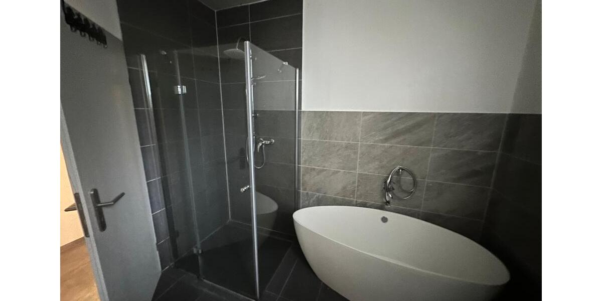 Doppelhaushälfte Henstedt-Ulzburg Ulzburg - 5 Zimmer, 155 m&sup2;, 2.300&euro; | Angebot:24585398