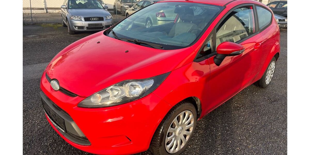 Ford Fiesta 245.000 km 1.990 &euro; Radolfzell 78315