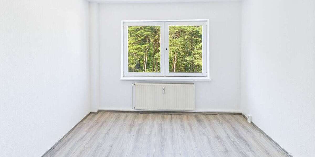 Etagenwohnung Plattenburg - 3 Zimmer, 61 m&sup2;, 366&euro; | Angebot:26075333