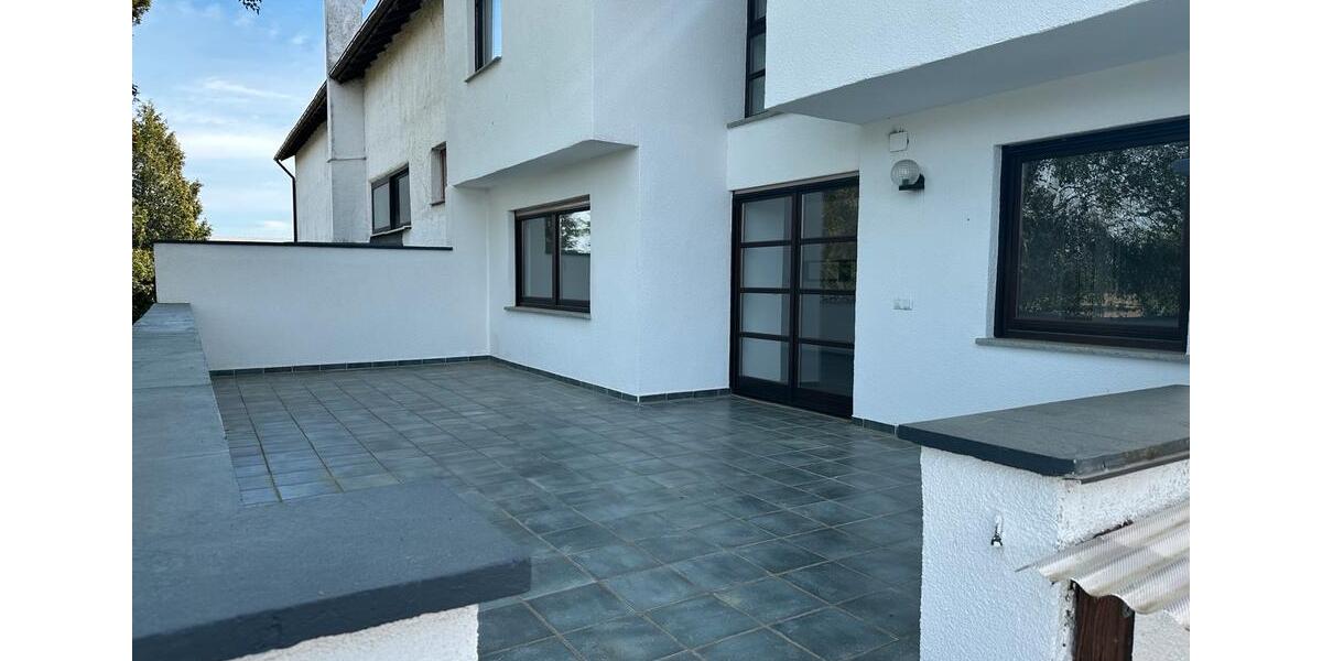 Einfamilienhaus Weiterstadt - 10 Zimmer, 370 m&sup2;, 775.000&euro; | Angebot:26338415