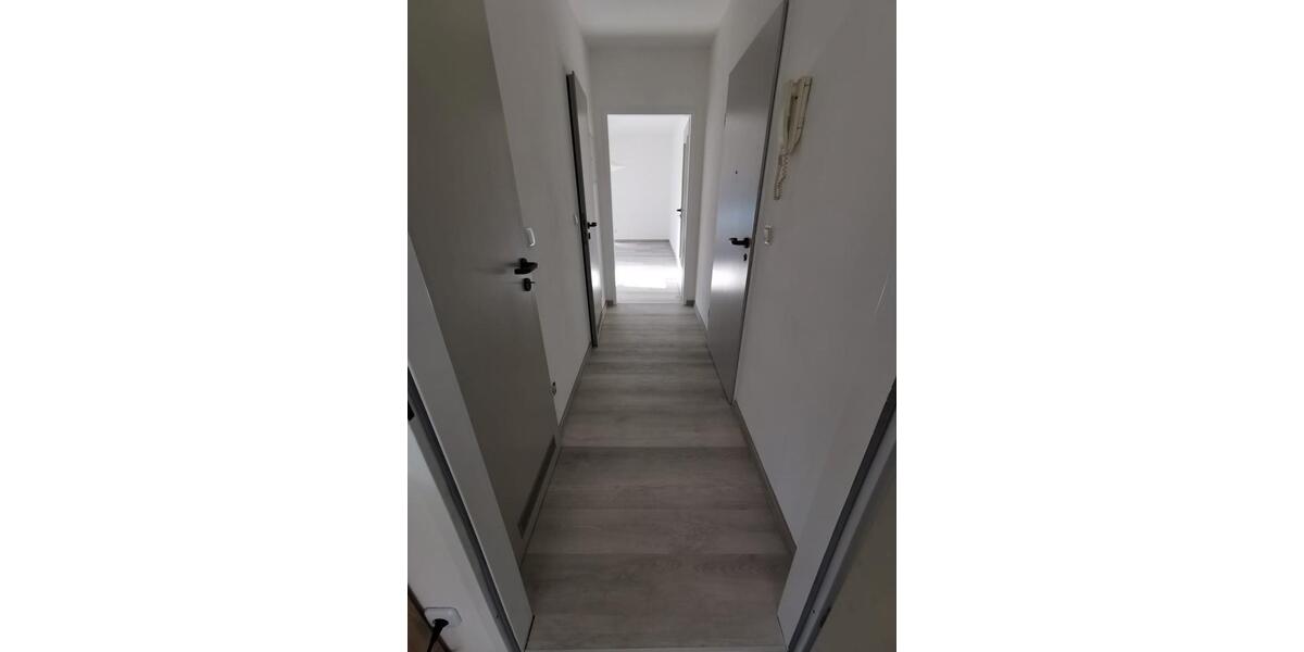 Dachgeschoßwohnung Kassel Philippinenhof-Warteberg - 2 Zimmer, 33 m&sup2;, 84.000&euro; | Angebot:27016003