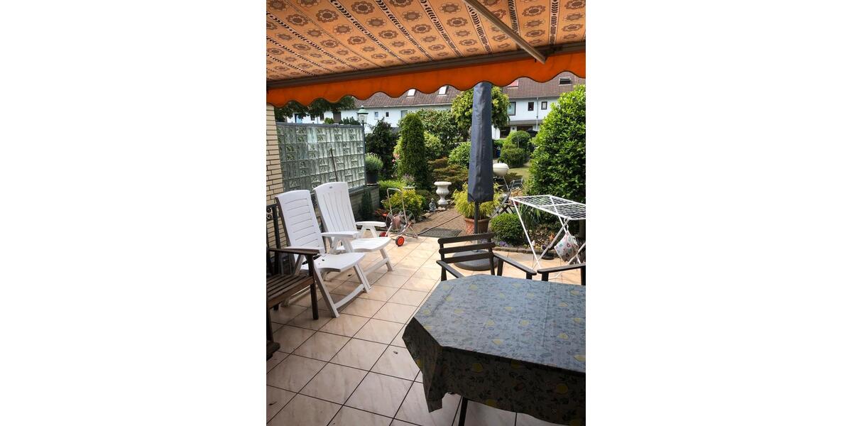 Reihenhaus Wedel - 3.5 Zimmer, 75 m&sup2;, 1.200&euro; | Angebot:26411436