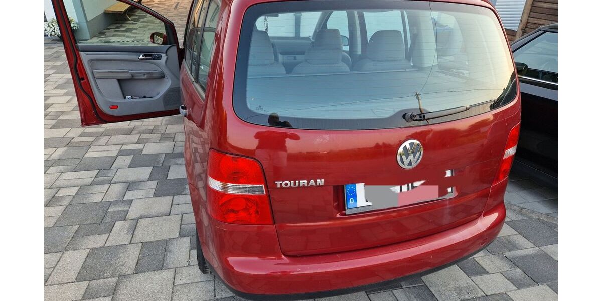VW Touran 167.000 km 2.300 &euro; Vilshofen 94474