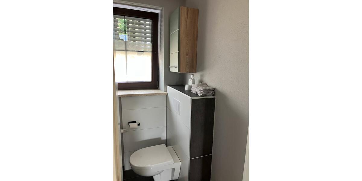 Erdgeschoßwohnung Gaimersheim - 5 Zimmer, 140 m&sup2;, 1.800&euro; | Angebot:25342319