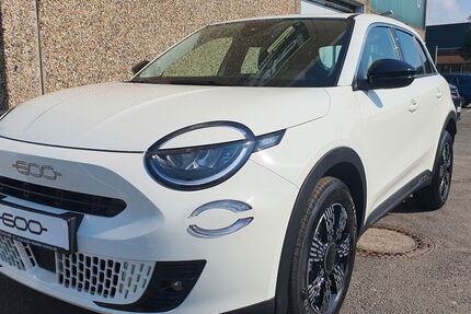 Fiat 600 7.500 km 20.990 &euro; Mainz 55120