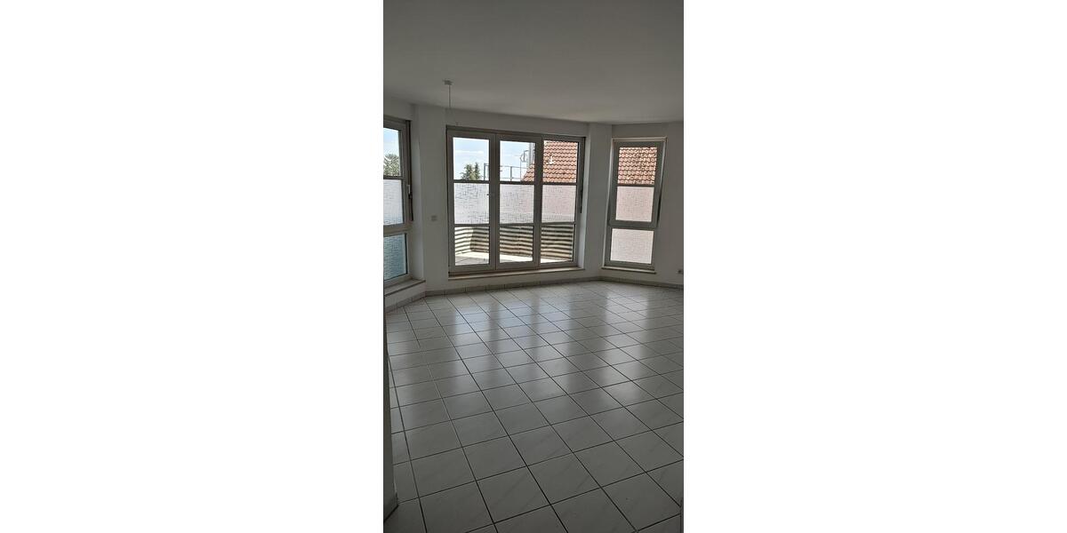 Etagenwohnung Hofheim am Taunus - 3 Zimmer, 74 m&sup2;, 349.000&euro; | Angebot:26859239