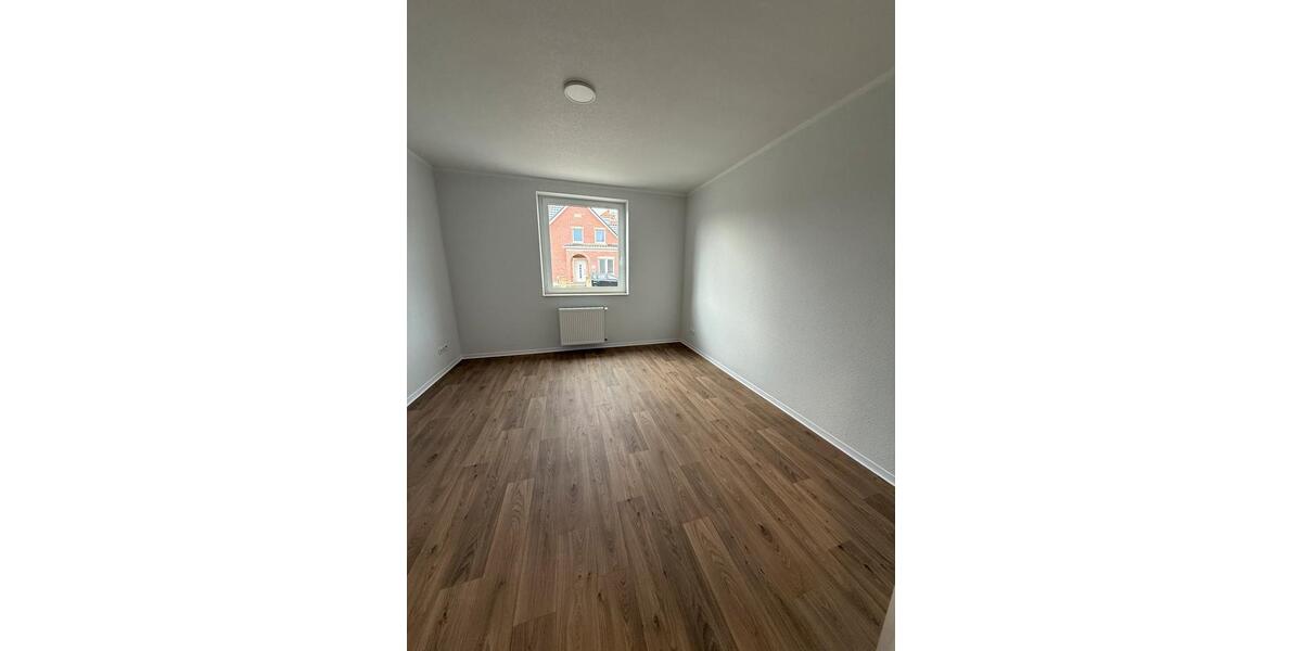 Erdgeschoßwohnung Papenburg - 3 Zimmer, 85 m&sup2;, 795&euro; | Angebot:26402901