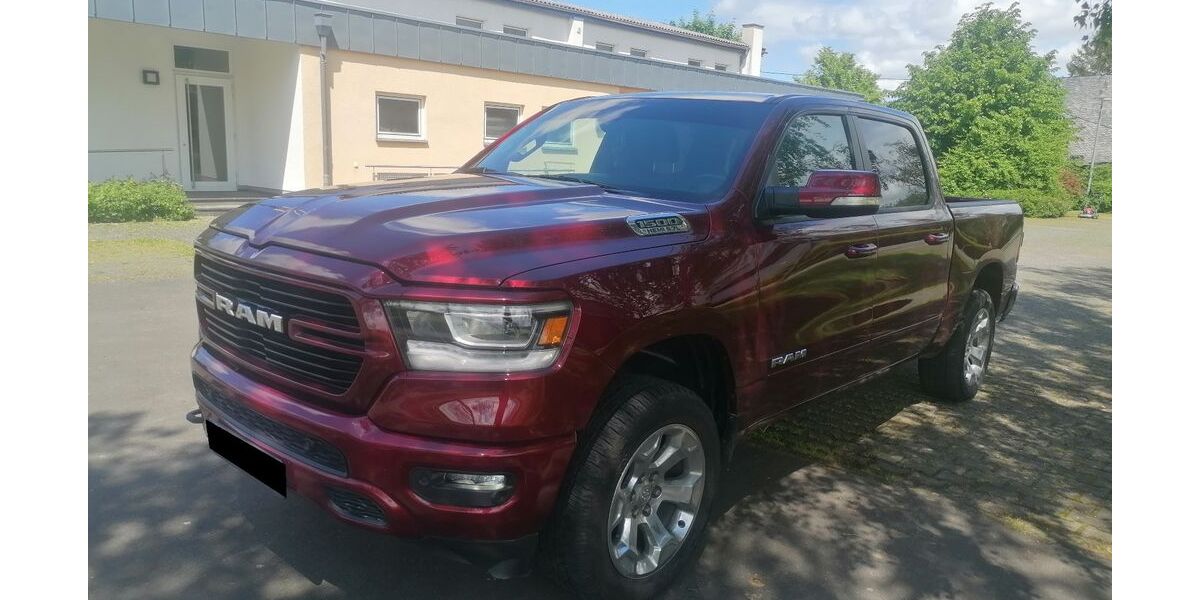 Dodge RAM 48.950 km 34.990 &euro; Lötzbeuren 56843