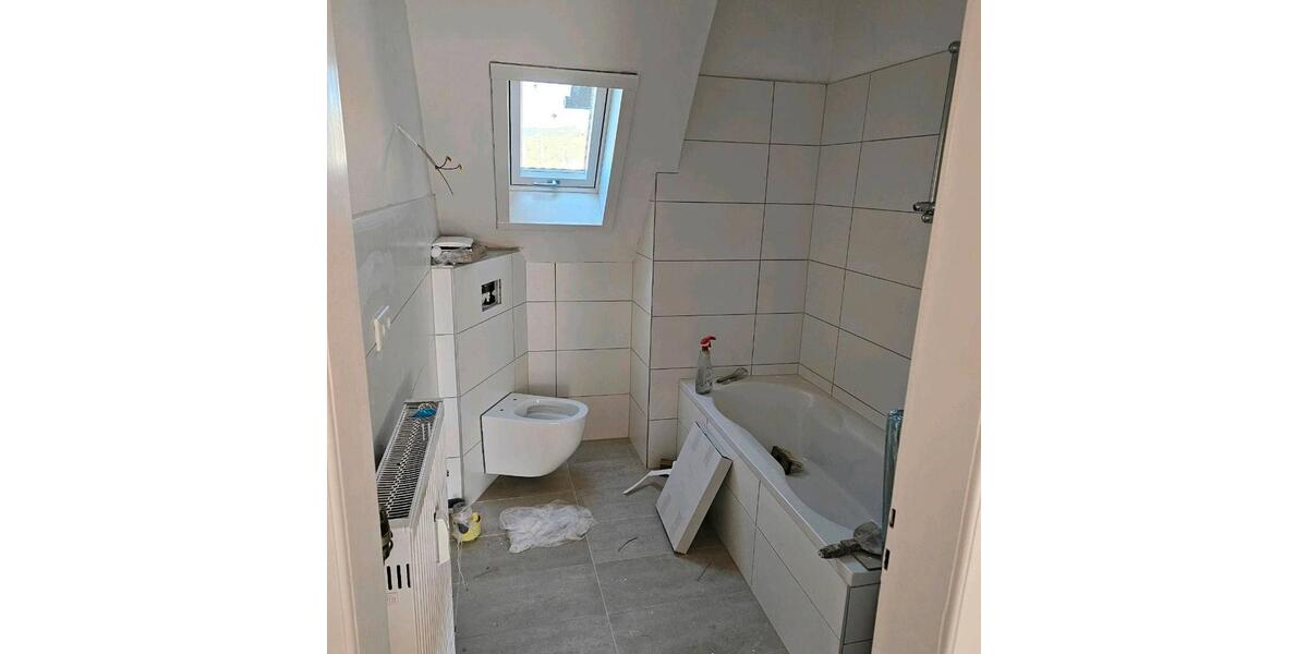 Dachgeschoßwohnung Heringen (Werra) - 4 Zimmer, 84 m&sup2;, 750&euro; | Angebot:26406726
