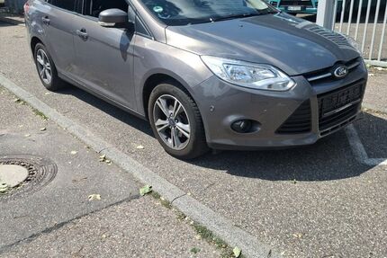 Ford Focus 126.000 km 1.999 &euro; Baden-Württemberg - Sachsenheim 74343