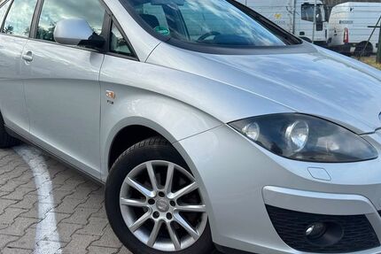 Seat Altea 200.000 km 1.700 &euro; Berlin 13581