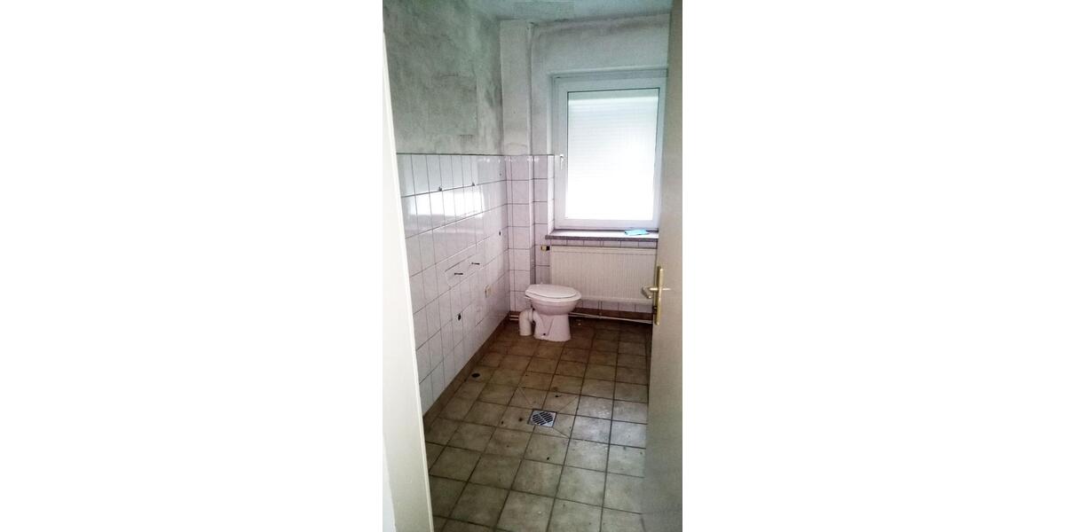 Einfamilienhaus Forst (Lausitz) - 24 Zimmer, 862 m&sup2;, 140.000&euro; | Angebot:27077891
