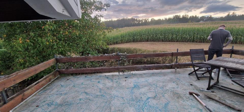 Einfamilienhaus Neustadt bei Coburg - 5 Zimmer, 176 m&sup2;, 140.000&euro; | Angebot:24597026