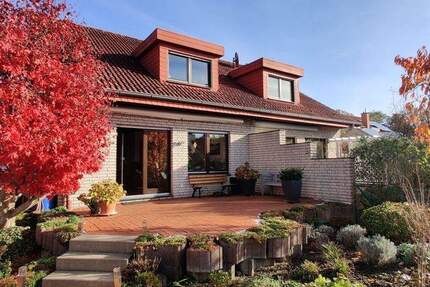 Haus Bielefeld Quelle - 5 Zimmer, 124 m&sup2;, 440.000&euro; | Angebot:24974366