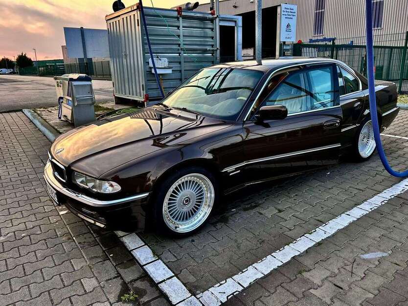 BMW 730 360.000 km 13.500 € Euskirchen 53879