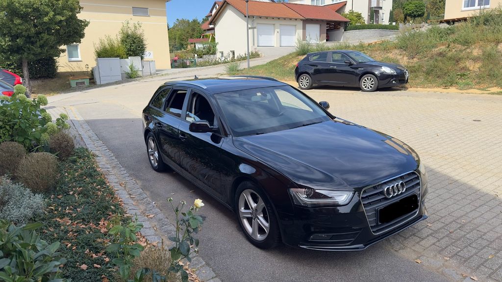 Audi A4 215.000 km 7.100 &euro; Bodenwöhr 92439