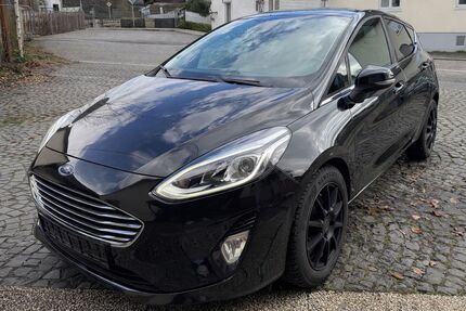 Ford Fiesta 111.022 km 7.300 &euro; Limburg an der Lahn 65552
