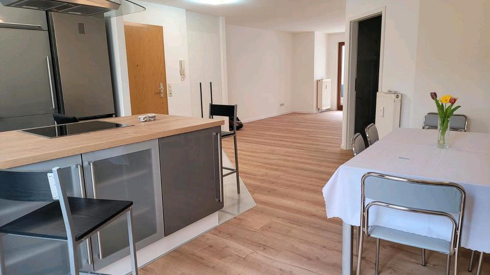 Erdgeschoßwohnung Göppingen - 2.5 Zimmer, 72 m&sup2;, 1.100&euro; | Angebot:26691648