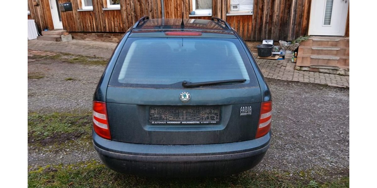 Skoda Fabia 254.355 km 1.200 &euro; Gevensleben 38384