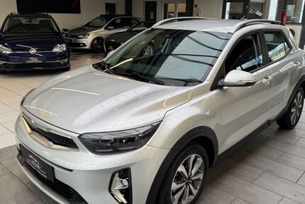 Kia Stonic 43.000 km 15.999 &euro; Detmold 32758