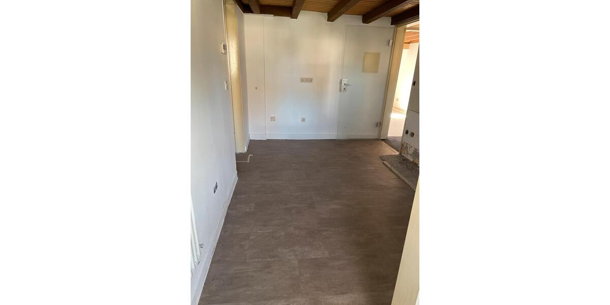 Dachgeschoßwohnung Koblenz Bubenheim - 2 Zimmer, 50 m&sup2;, 650&euro; | Angebot:26693595