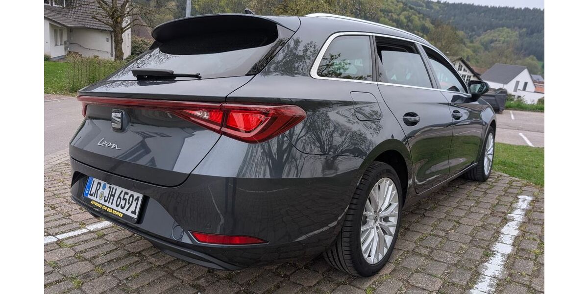 Seat Leon 38.500 km 20.500 &euro; Seelbach 77960