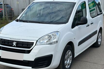 Peugeot Partner 186.000 km 6.450 &euro; Lahr 77933