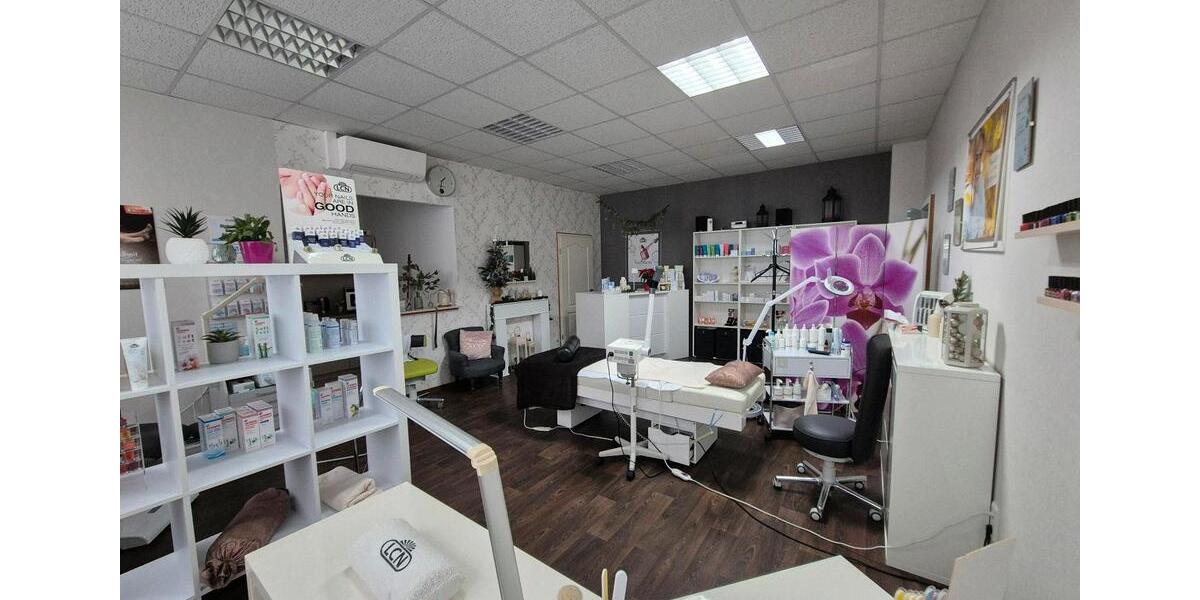 Klimatisiertes Studio inkl. Küche zimmer