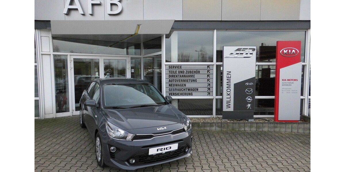 Kia Rio 28.730 km 14.990 &euro; Bernburg OT Baalberge 06406
