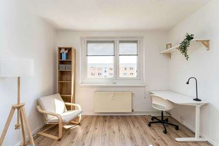 Zimmer Potsdam Stern - 550&euro; | Angebot:27170857