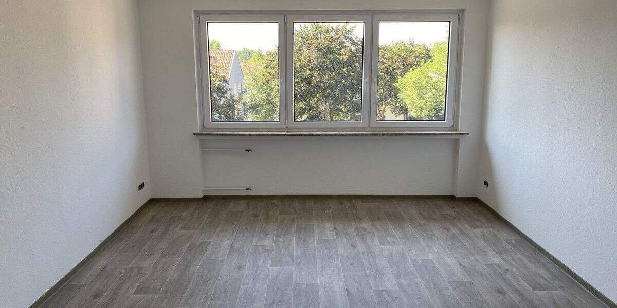 Etagenwohnung Helmstedt - 3 Zimmer, 81 m&sup2;, 135.000&euro; | Angebot:25266471