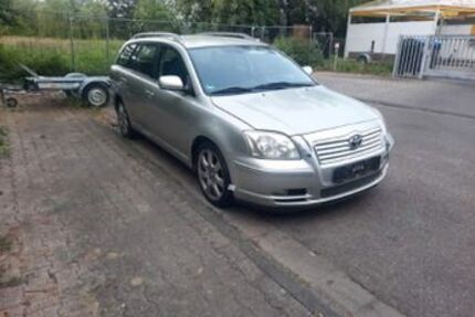 Toyota Avensis 183.000 km 1.150 &euro; Frankfurt 60486