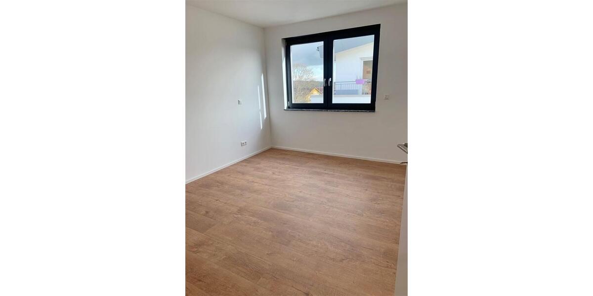 Einfamilienhaus Butzbach - 3.5 Zimmer, 110 m&sup2;, 1.300&euro; | Angebot:26335541