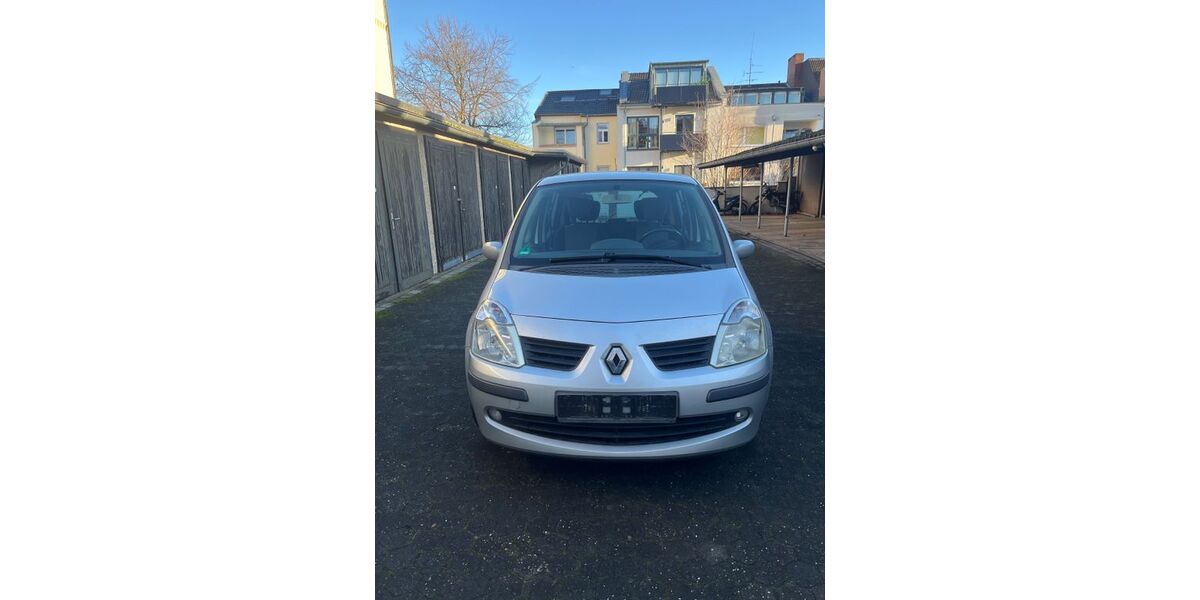 Renault Modus 104.254 km 1.950 &euro; Bonn 53121