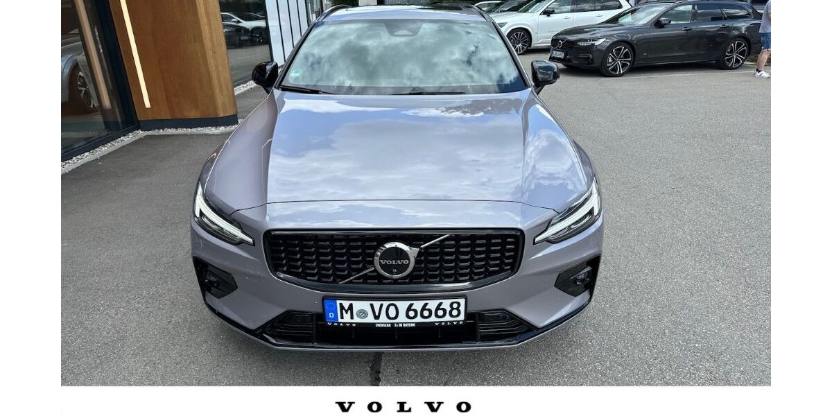 Volvo V60 9.999 km 54.995 € Baierbrunn 82065