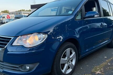 VW Touran 176.845 km 2.499 &euro; Soest 59494