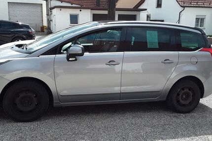 Peugeot 5008 124.000 km 5.500 &euro; Friedberg 86316