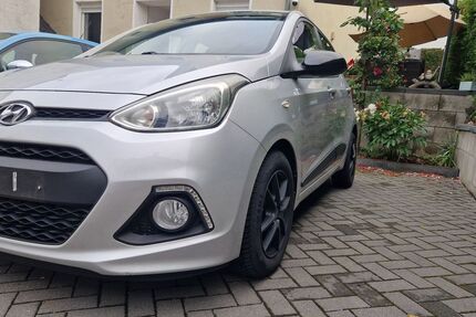 Hyundai i10 66.000 km 6.000 &euro; Nittel 54453