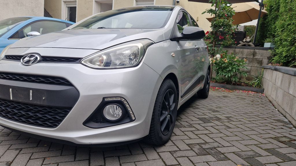 Hyundai i10 66.000 km 6.000 &euro; Nittel 54453