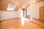 Wunderschöne Dachwohnung mit zwei Dachterrassen & Garage in Niedereschach - Dachgeschoßwohnung Niedereschach | Angebot:26364122